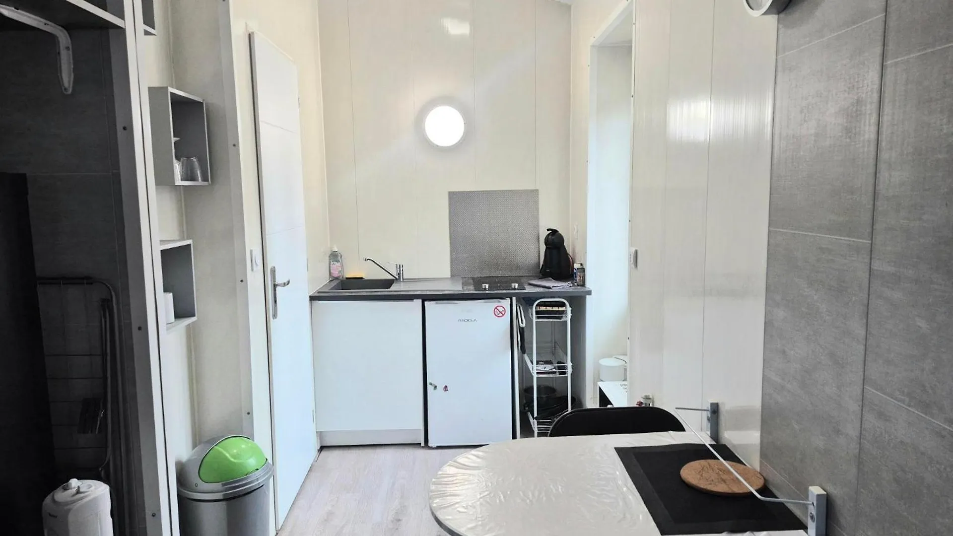 Studio Des Lacs - 2 Pers - Centre-Ville Brassac-les-Mines 0*,  France